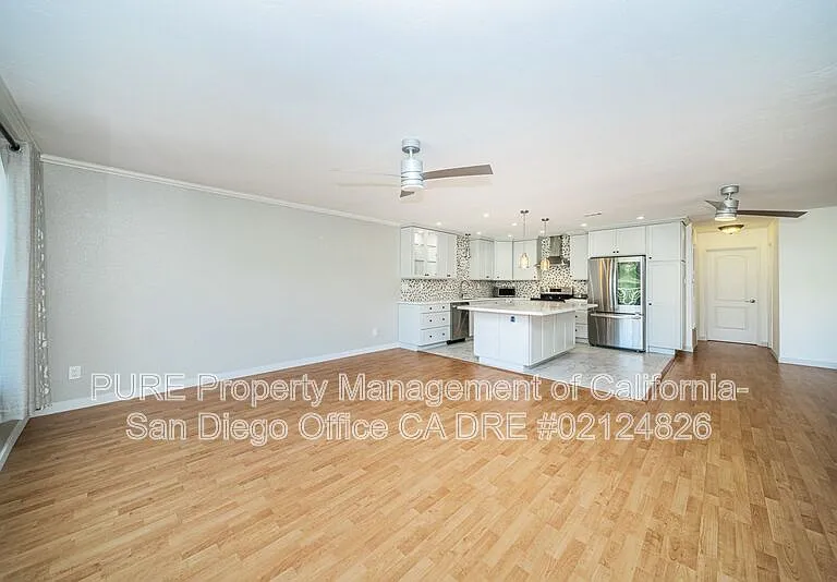 7525 Jerez Ct #H — Photo 13