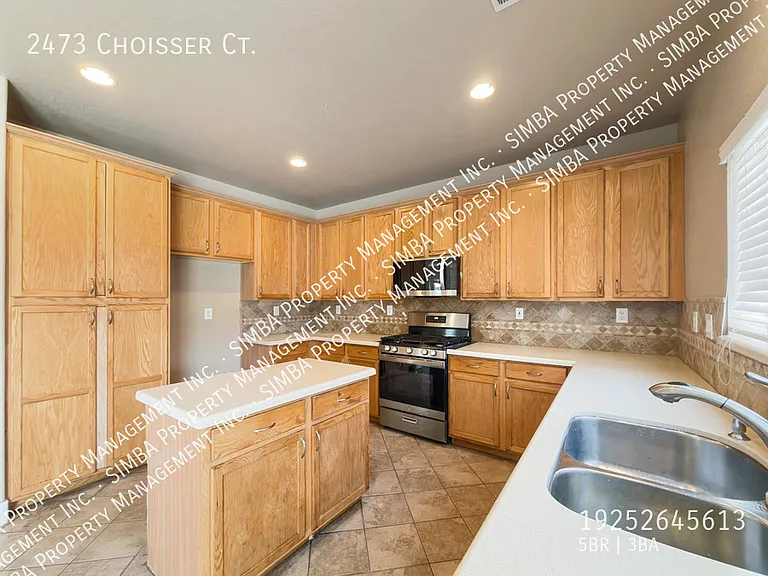 2473 Choisser Ct — Photo 2