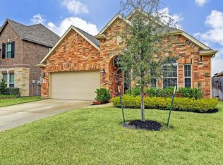 19718 Tacoma Bluff Dr, Cypress, TX 77433
