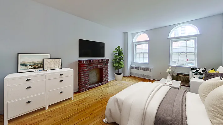 Rented by Bond New York | media 1