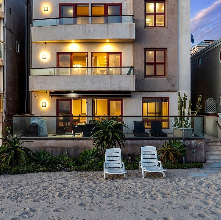 1st image of 75A Surfside Ave