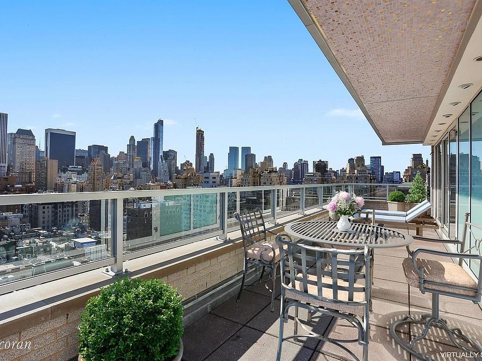 1st image of 700 Park Ave APT 19B