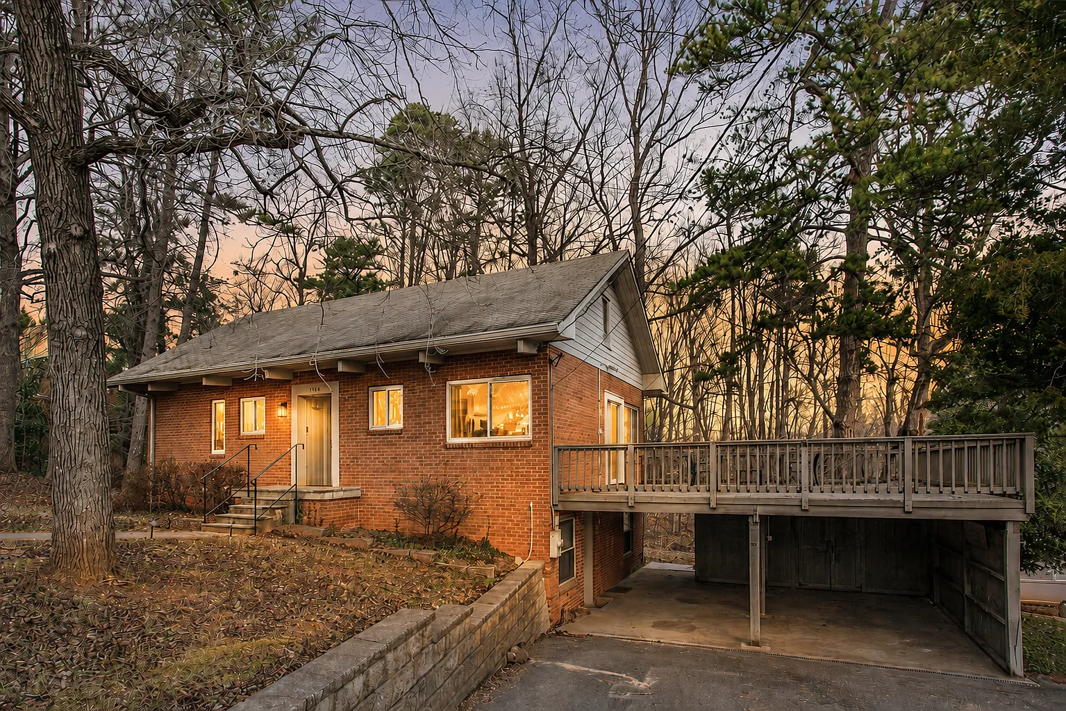 3 bed, 1729 sqft, $4,350 — Photo 1