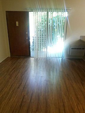 4th image of 6930 Fulton Ave APT 7