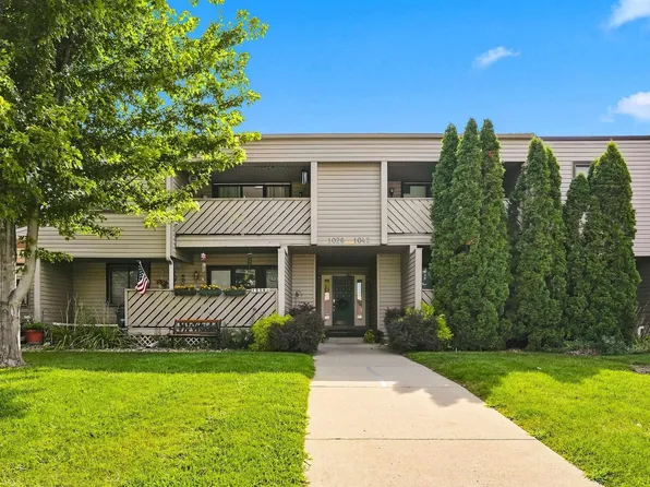 1040 Prairie Meadow Ct, Waterloo, IA 50701
