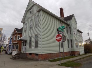 812 19th St, Watervliet, NY 12189