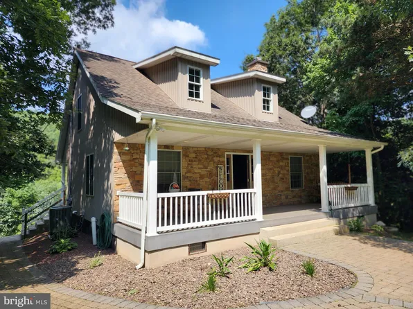 7799 Vista Rise Dr, Huntingdon, PA 16652