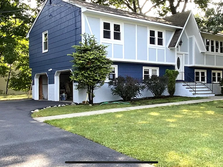 25 Cottage Pl — Photo 4
