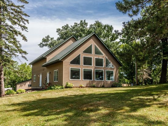 500 Central Ave E Mora Mn 55051 Zillow