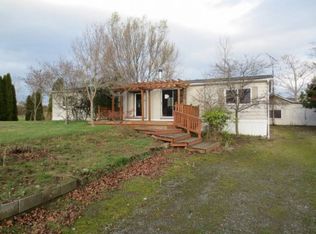 4460 Boone Rd, Blaine, WA 98230