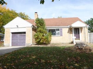 613 Lamont Dr, Dayton, OH 45429
