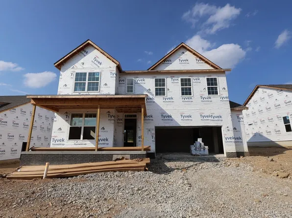 538 Creekside Loop S, Pataskala, OH 43062
