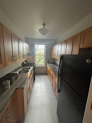 Rented by Chana Ofek, LREB | media 1