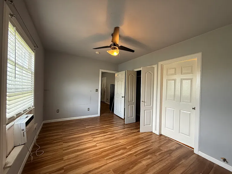 135 E Quill Dr #2 — Photo 9