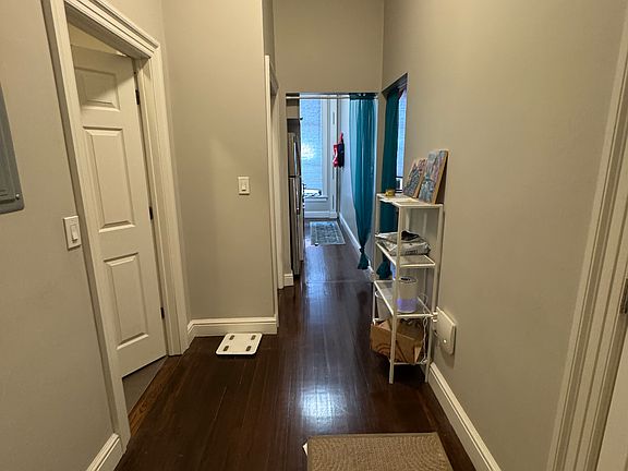 5th image of 31 Longwood Ave #5