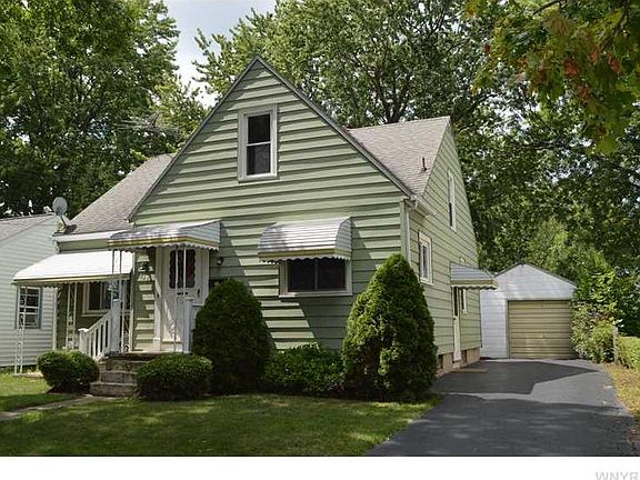 3rd image of 168 Linwood Ave