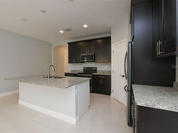 5th image of 1375 42nd St