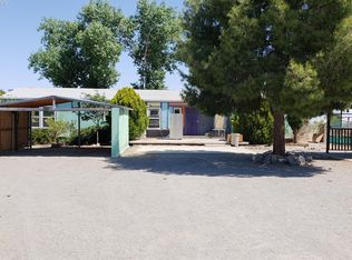 2560 Sequoia Rd, Phelan, CA 92371