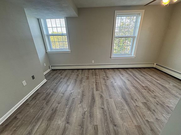 5th image of 10-14 Lynch St #34