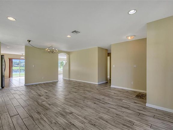 5th image of 4437 56th Ln