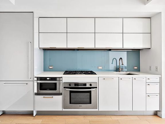 4th image of 22 N 6th St APT 10F