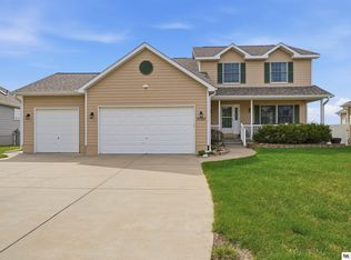 7727 Orourke Dr, Lincoln, NE 68516