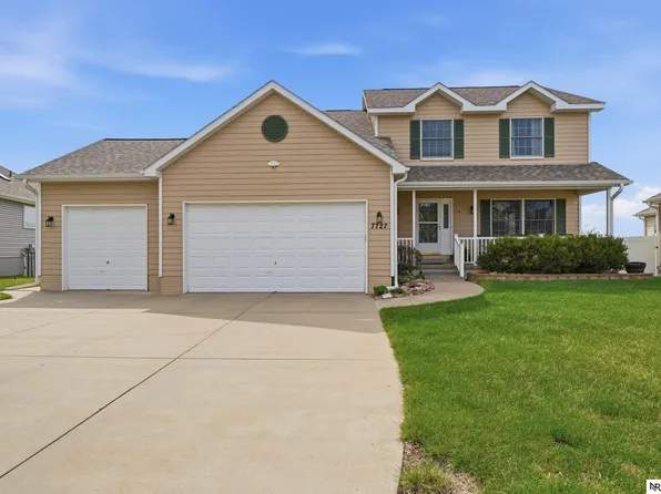 7727 Orourke Dr, Lincoln, NE 68516