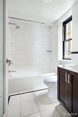 Rented by Brown Harris Stevens | media 7