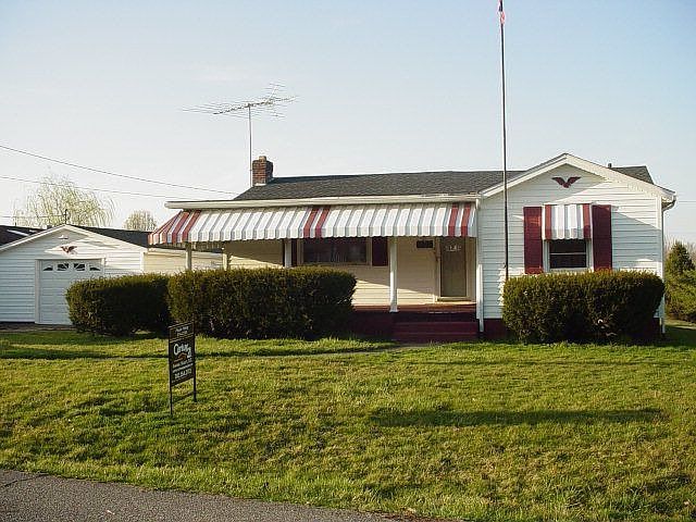 1st image of 1071 Van Dyke Ave