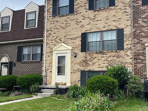 2nd image of 15 Casey Ct