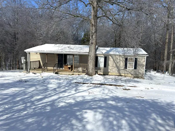 632 C W Jones Rd, Scottsville, KY 42164
