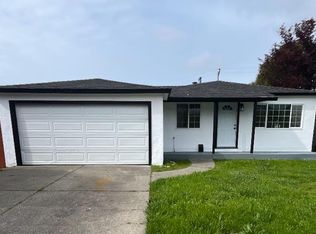 207 Amelia St, Vallejo, CA 94589