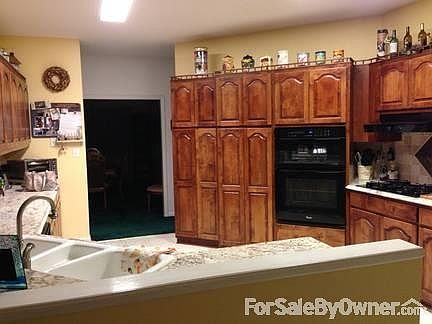 5th image of 7984 Broadmoor Ln