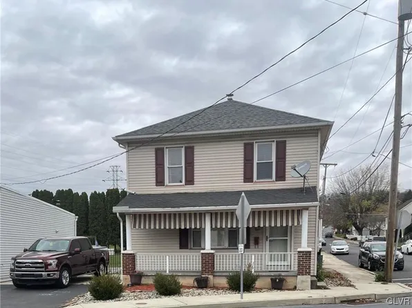 156 Spring St, Nazareth, PA 18064