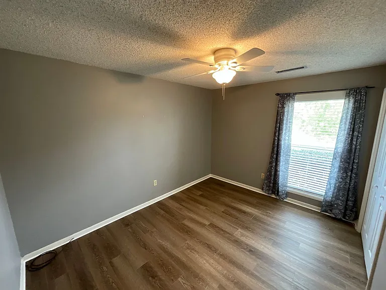 4900 Davis Dr — Photo 9