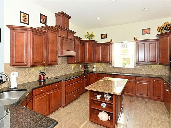 5th image of 5591 Rock Dove Dr