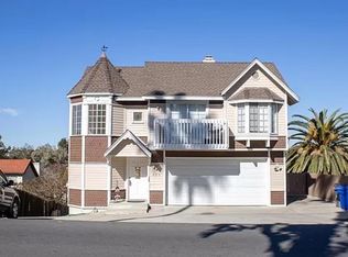 220 Knoll Rd #C, Vista, CA 92083