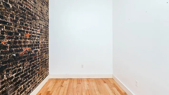 Rented by Nooklyn NYC LLC | media 16
