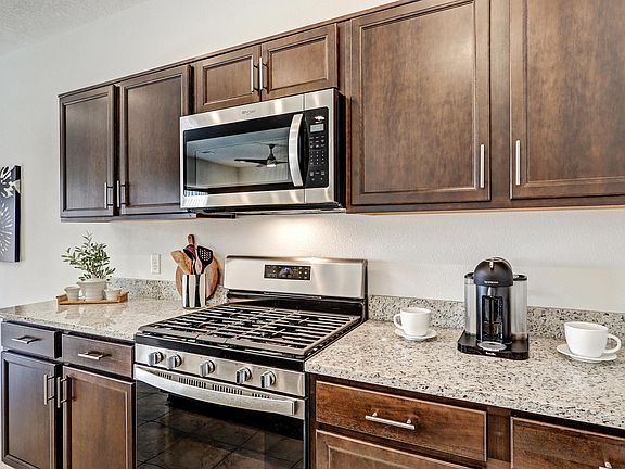 5th image of 166 Spectrum Ave SW