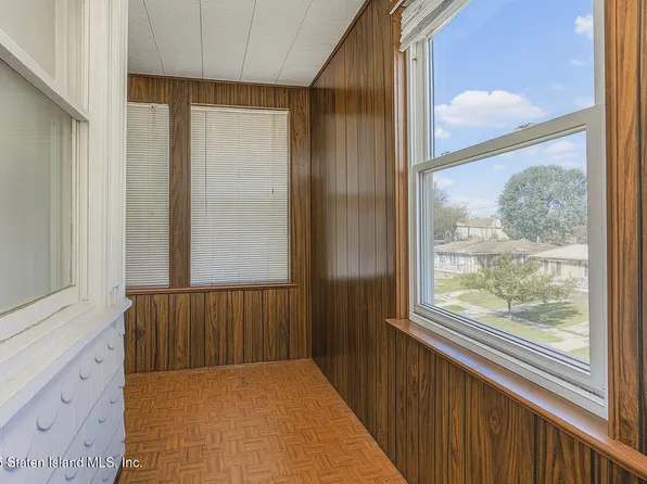 230 Fillmore Street image 7 of 37