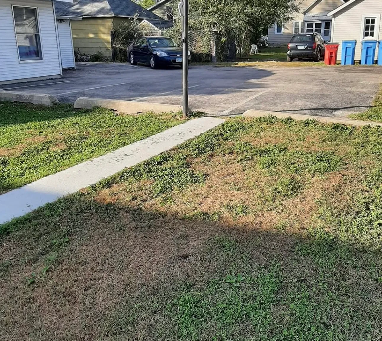 178 E Howard St — Photo 2