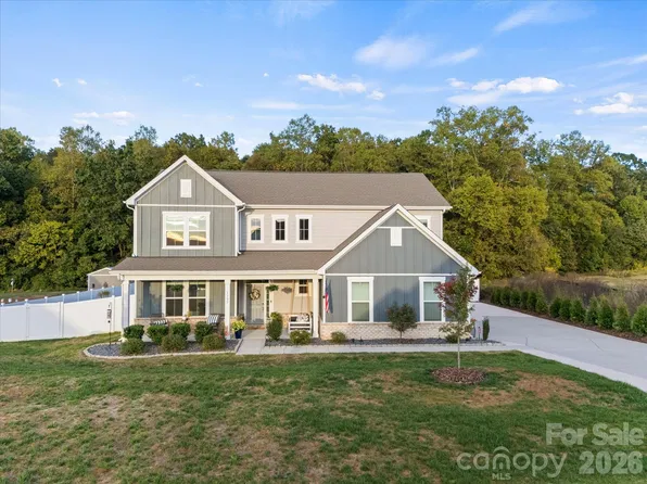 1305 Coppergate Dr, Salisbury, NC 28147
