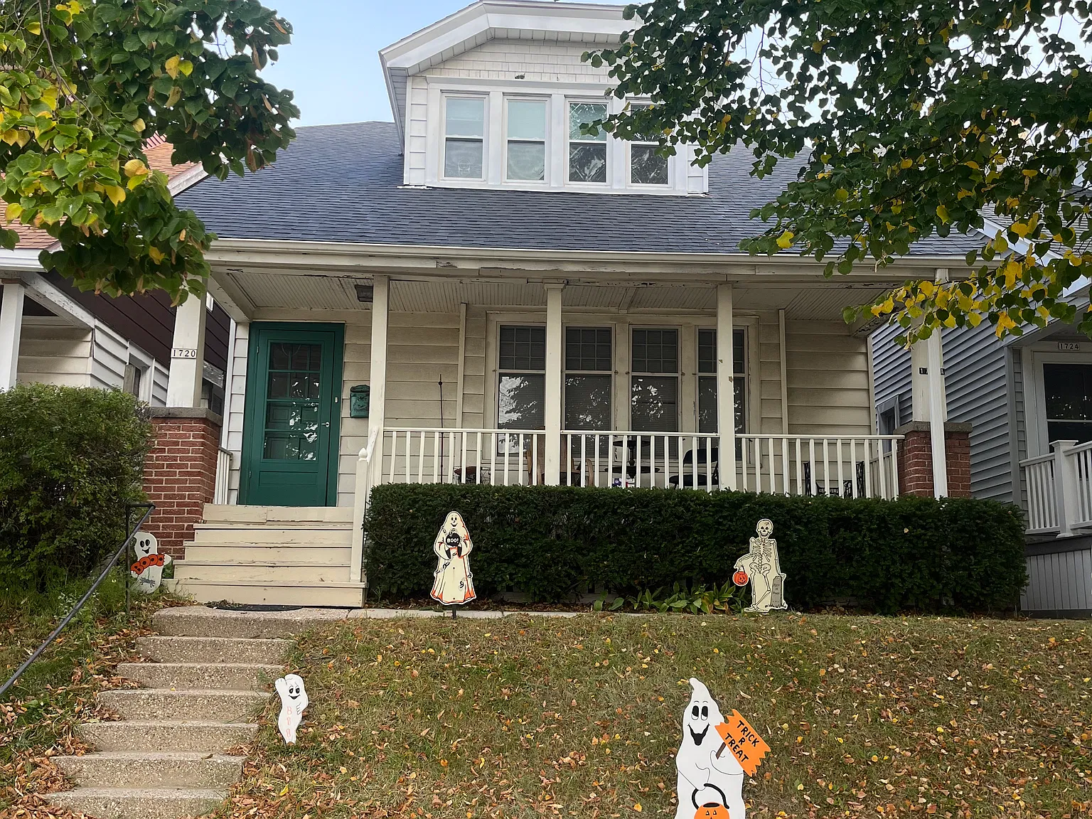 2 bed, 1000 sqft, $1,600 — Photo 1