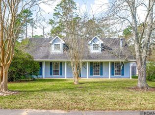 919 Willow Brook Ave, Denham Springs, LA 70726