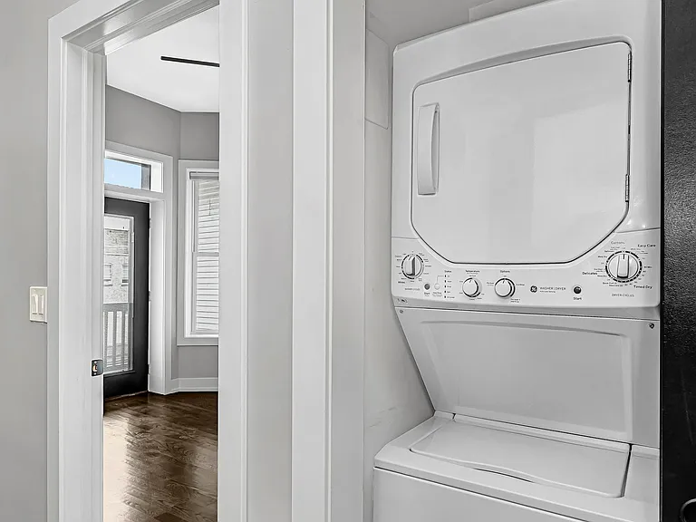 721 W Melrose St #3R — Photo 14