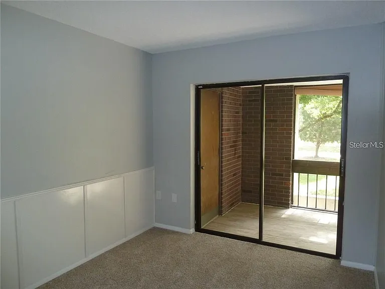 212 Caryl Way #212 — Photo 8