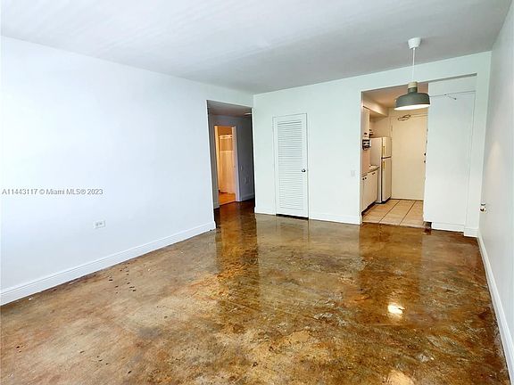 4th image of 1250 West Ave APT 4C