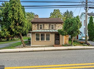 59 E Main St, Elverson, PA 19520