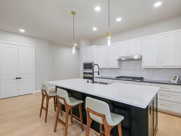 2310 Precision Ln — Photo 18