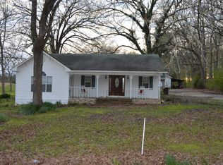 201 Euclatubba Rd, Guntown, MS 38849